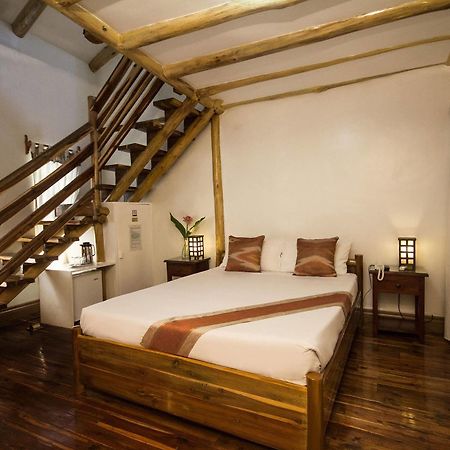プエルト・プリンセサ パロ アルト ベッド&ブレックファスト Bed & Breakfast エクステリア 写真